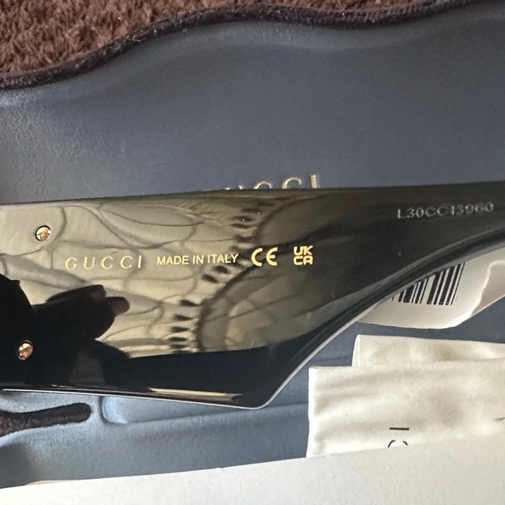 Black Designer Sunglasses - Picture 5 of 6